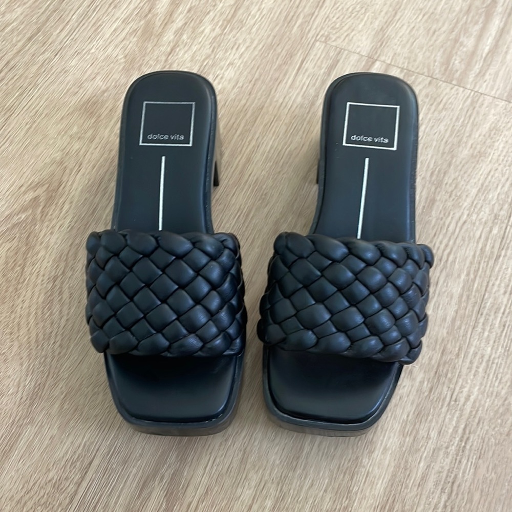 Dolce Vita Platform Sandal Size 5